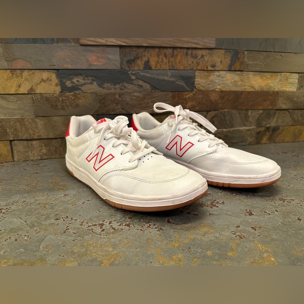 New Balance Numeric 425 White & Red Skate Shoes Size 10.5 Men’s